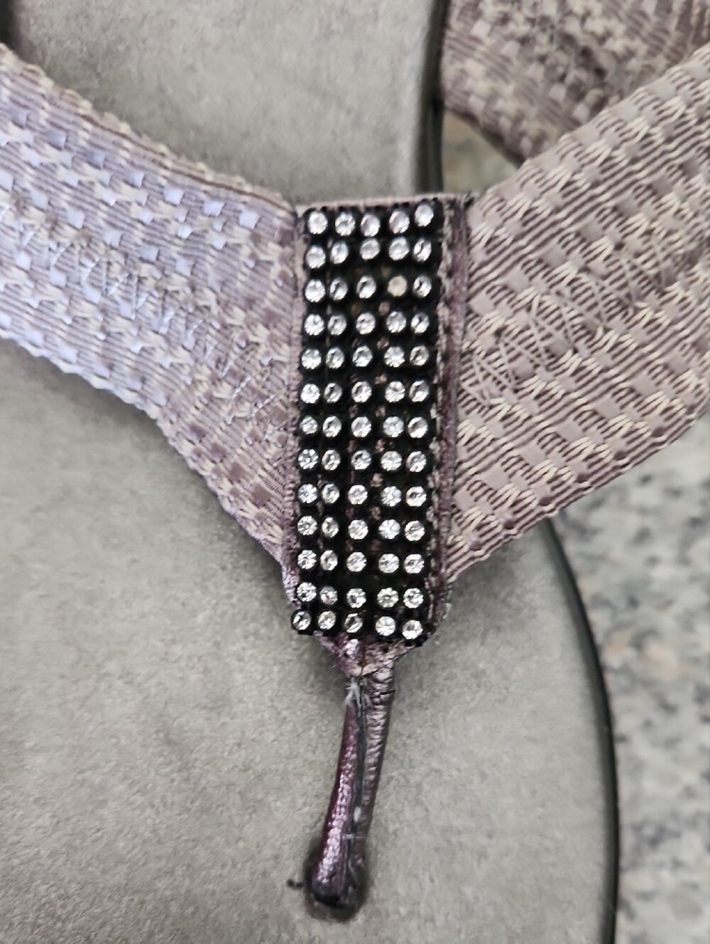 White Mountain Gray‎ Rhinestone Wedge Thong Sandals Size 7.5 - Picture 4 of 10